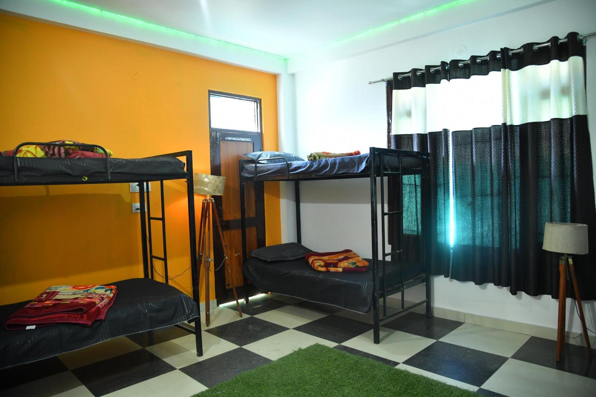 Himtrek Stays, Kasol Buitenkant foto