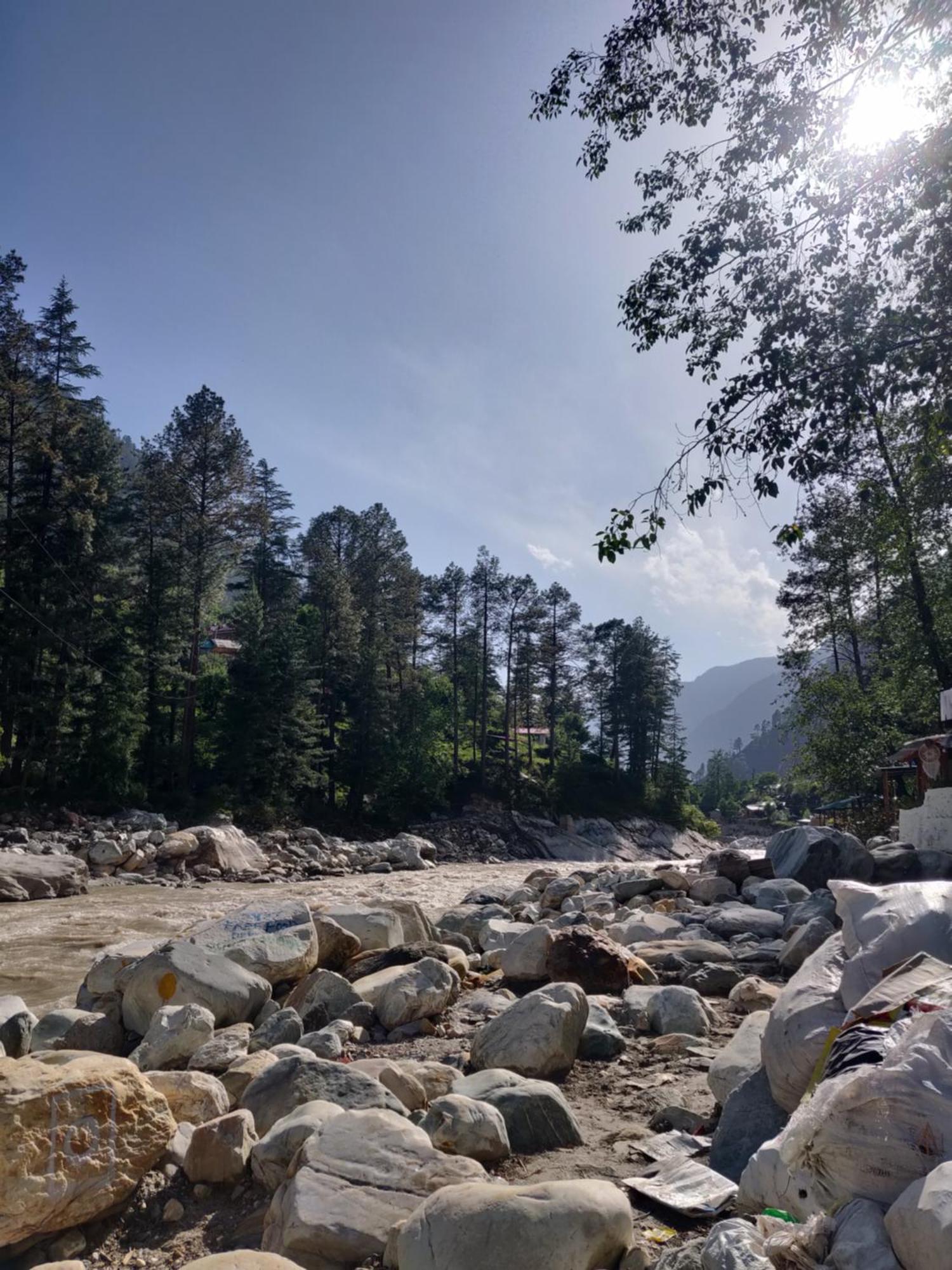 Himtrek Stays, Kasol Buitenkant foto
