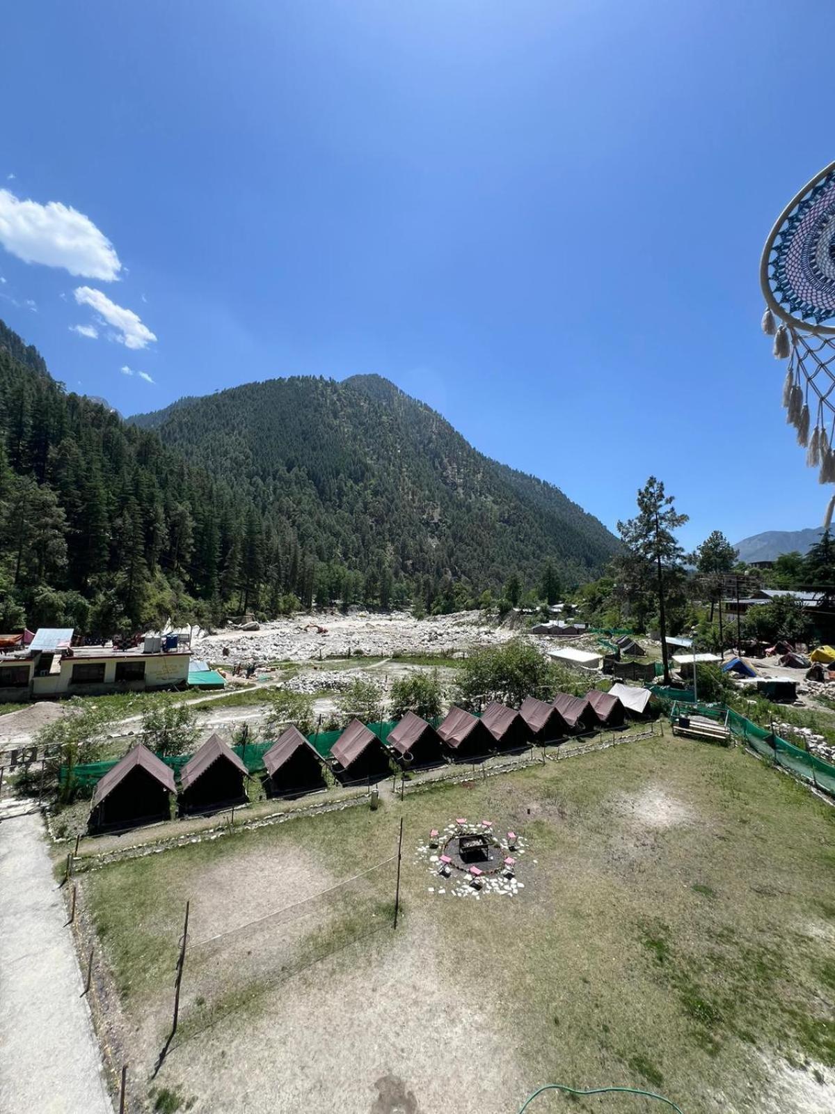 Himtrek Stays, Kasol Buitenkant foto